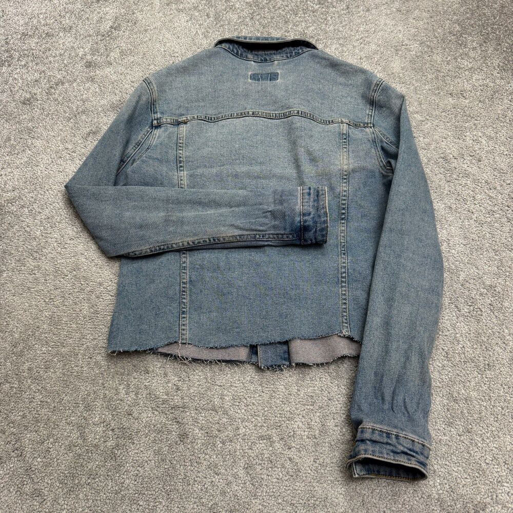 Asos Denim Jacket Womens XS Blue Medium Wash Raw Hem Button Up Trucker Casual - Picture 2 of 16